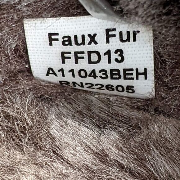 Acorn Faux Fur Chinchilla Booties - Picture 9 of 10